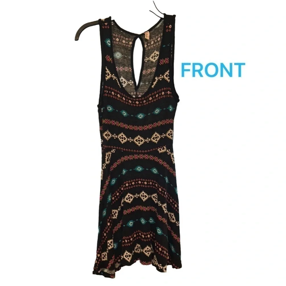 *DONATED*
Banana Lemon Aztec Style Dress - Picture 2 of 8